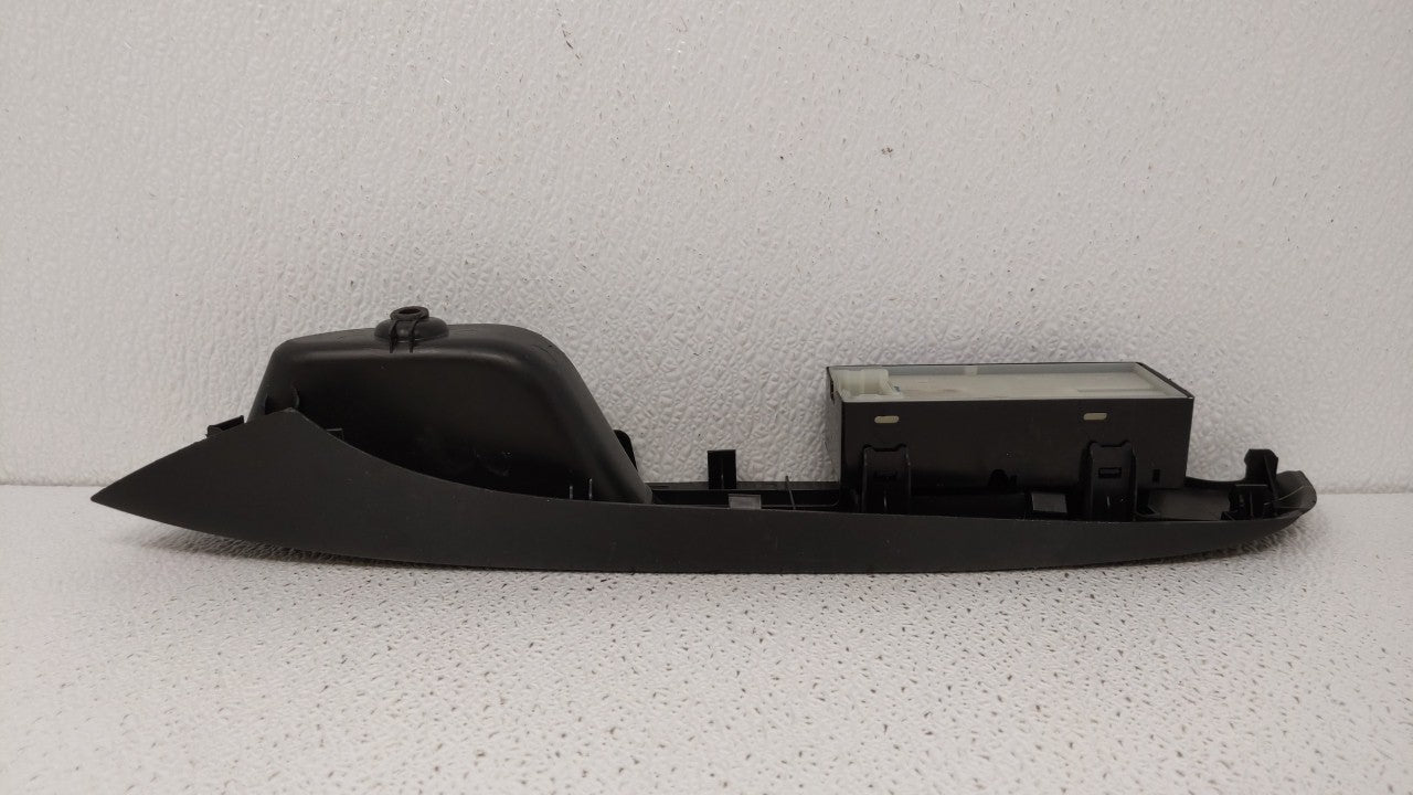 2014 Nissan Versa Passeneger Right Power Window Switch - Oemusedautoparts1.com