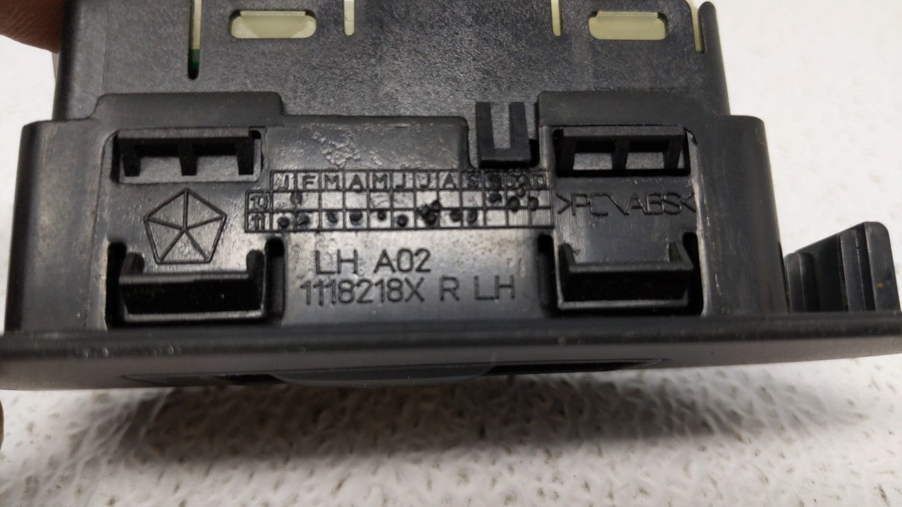 2011 Dodge Avenger Driver Left Rear Power Window Switch 04602933aa - Oemusedautoparts1.com