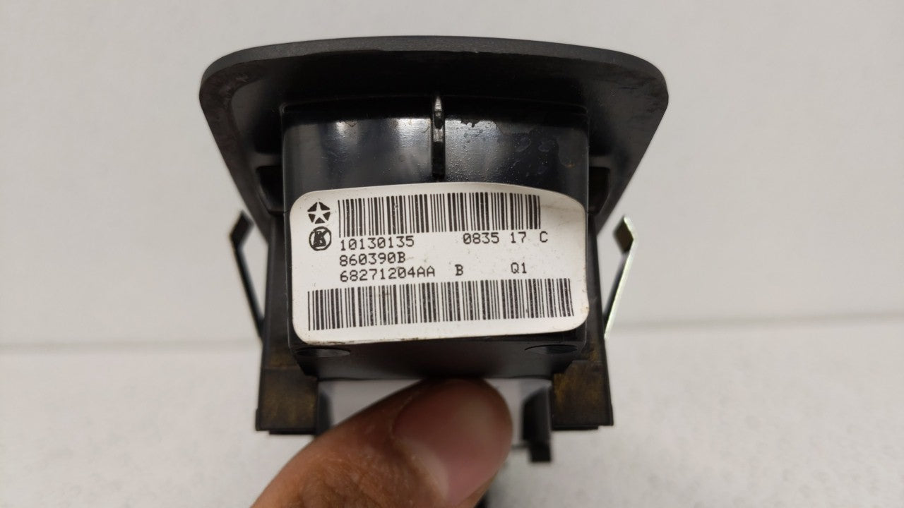 2015 Dodge Dart Passeneger Right Power Window Switch 68271204aa - Oemusedautoparts1.com