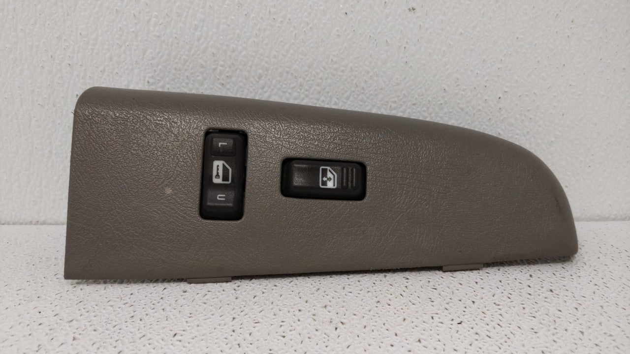 2002 Chevrolet Tahoe Passeneger Right Power Window Switch 208318| - Oemusedautoparts1.com