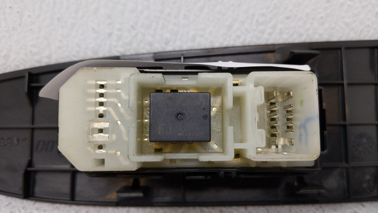 2005 Toyota Avalon Driver Left Rear Power Window Switch - Oemusedautoparts1.com