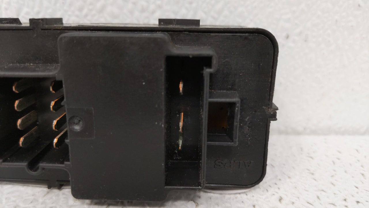 2003-2007 Saturn Ion Master Power Window Switch Replacement Driver Side Left P/N:22632501LM 22664398 Fits 2003 2004 2005 2006 2007 OEM Used Auto Parts - Oemusedautoparts1.com