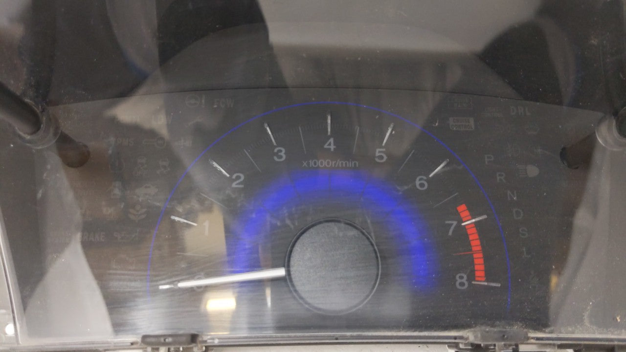 2014-2015 Honda Civic Instrument Cluster Speedometer Gauges P/N:78200-TR3-A011-M1 78200-TR3-A212-M1 Fits 2014 2015 OEM Used Auto Parts - Oemusedautoparts1.com