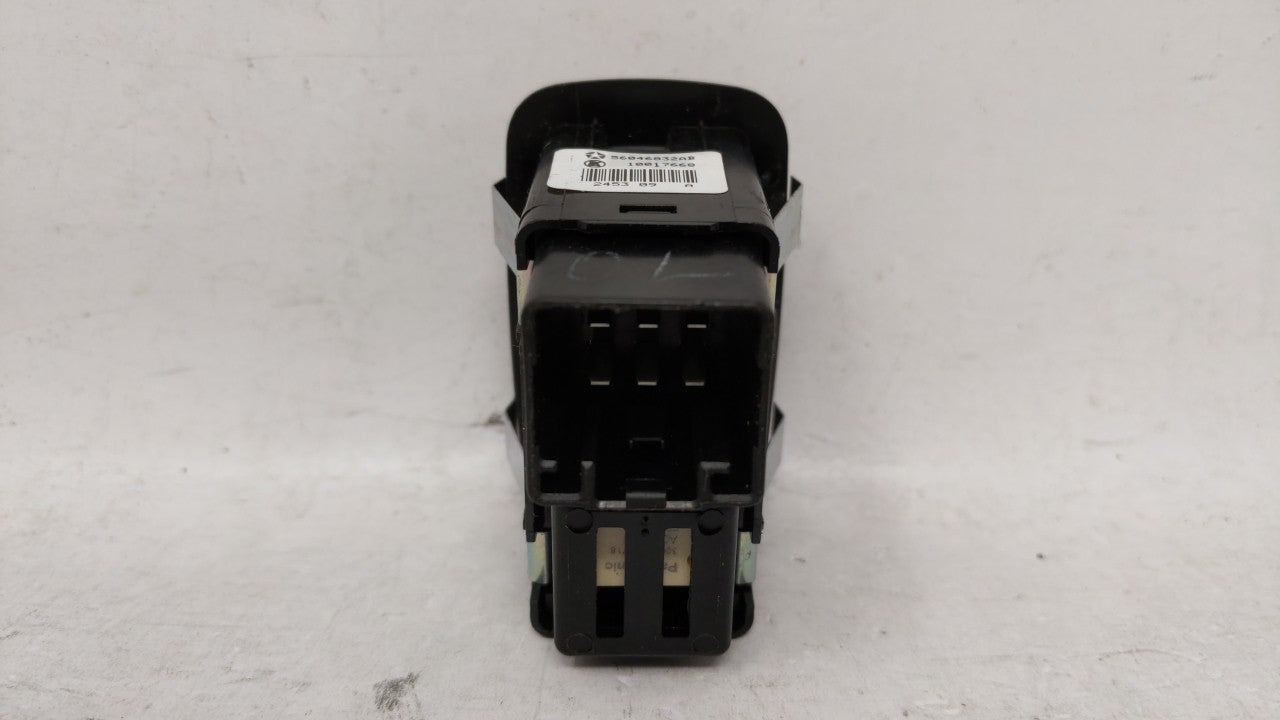 2011 Chrysler 300 Passeneger Right Rear Power Window Switch 56046832ab - Oemusedautoparts1.com