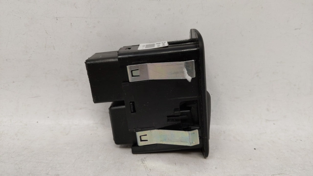 2011 Chrysler 300 Passeneger Right Rear Power Window Switch 56046832ab - Oemusedautoparts1.com