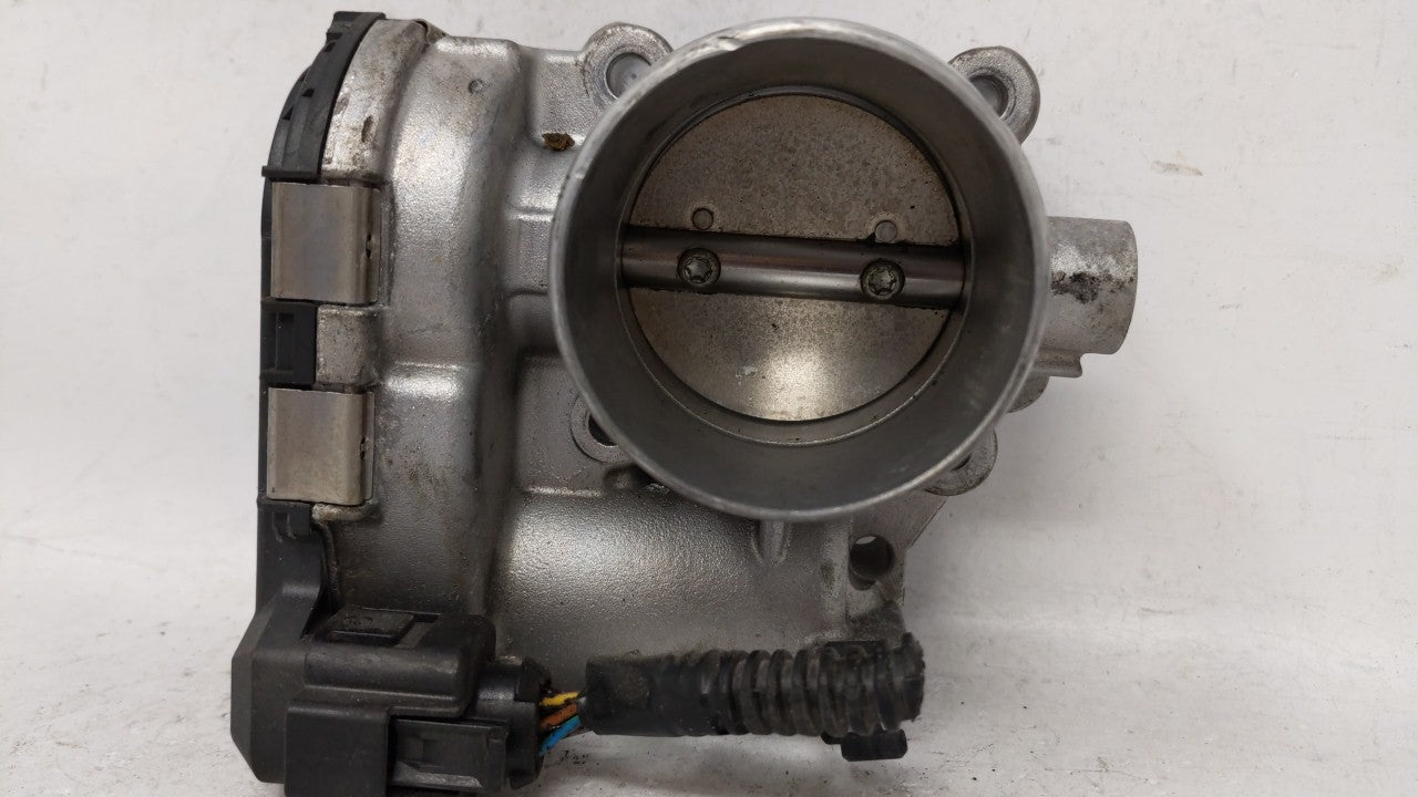 2013-2016 Ford Escape Throttle Body P/N:7S7G-9F991-CA Fits 2013 2014 2015 2016 2017 2018 2019 OEM Used Auto Parts - Oemusedautoparts1.com