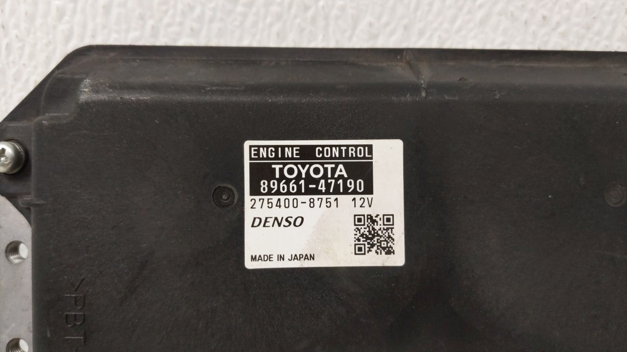 2012-2013 Toyota Prius PCM Engine Computer ECU ECM PCU OEM P/N:89661-47190 Fits 2012 2013 OEM Used Auto Parts - Oemusedautoparts1.com