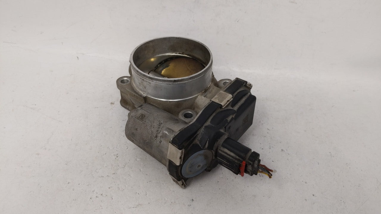 2016-2019 Chevrolet Silverado 1500 Throttle Body P/N:12689536AA Fits 2016 2017 2018 2019 OEM Used Auto Parts - Oemusedautoparts1.com