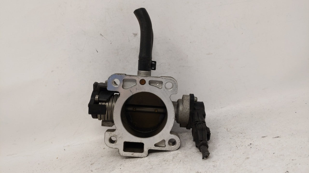 2006-2011 Hyundai Accent Throttle Body P/N:35170-26900 Fits 2006 2007 2008 2009 2010 2011 OEM Used Auto Parts - Oemusedautoparts1.com