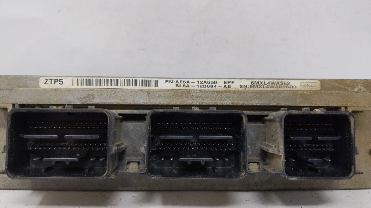 2011-2012 Ford Fusion PCM Engine Computer ECU ECM PCU OEM P/N:AE5A-12A560-EPE AE5Z-12A560-EPE Fits 2011 2012 OEM Used Auto Parts - Oemusedautoparts1.com