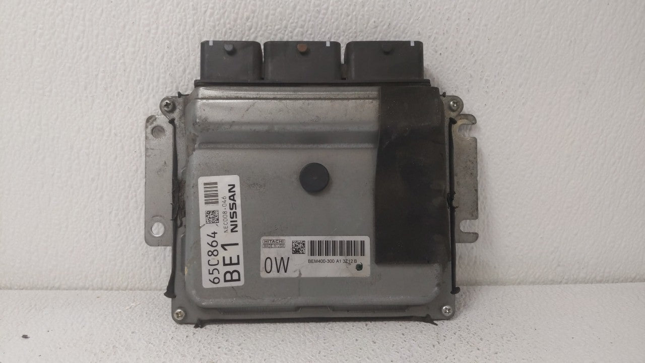 2013-2014 Nissan Altima PCM Engine Computer ECU ECM PCU OEM P/N:BEM400-300 MEC300-012 A1 Fits 2013 2014 OEM Used Auto Parts - Oemusedautoparts1.com