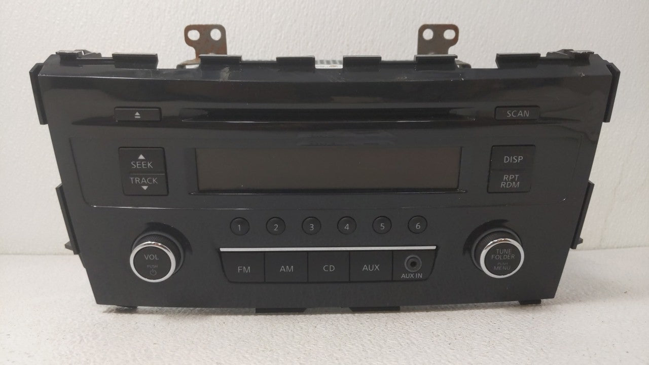 2013-2015 Nissan Altima Radio AM FM Cd Player Receiver Replacement P/N:28185 3TA0G 28185 3TB0G Fits 2013 2014 2015 OEM Used Auto Parts - Oemusedautoparts1.com