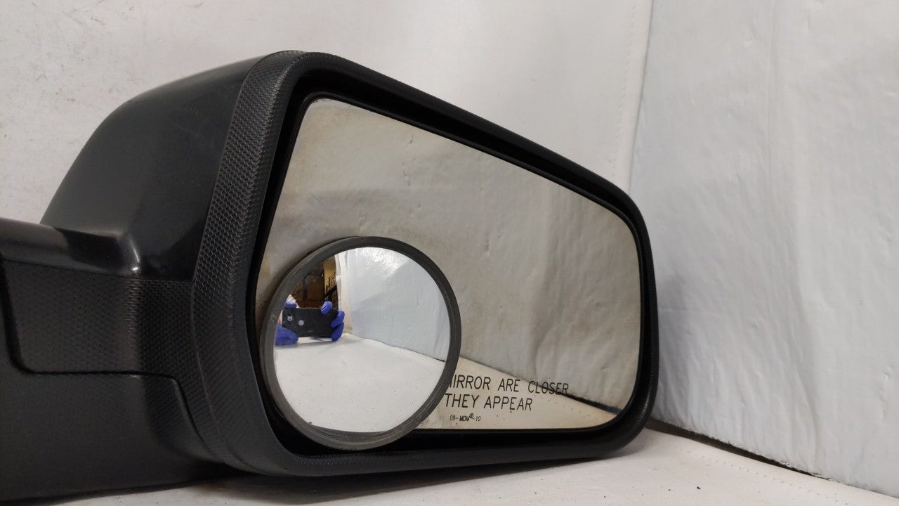 2010-2011 Chevrolet Equinox Side Mirror Replacement Passenger Right View Door Mirror P/N:20858743 Fits 2010 2011 OEM Used Auto Parts - Oemusedautoparts1.com