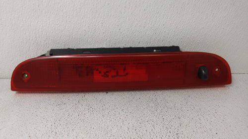 2003 Ford Explorer High Mounted Stop Third Brake Light Lamp