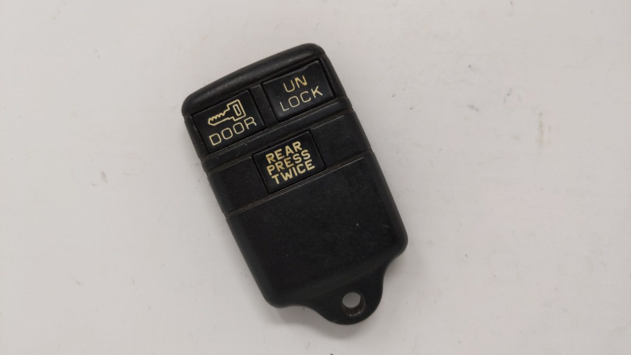 Chevrolet Keyless Entry Remote Fob Abo0104t 15731442 3 Buttons - Oemusedautoparts1.com