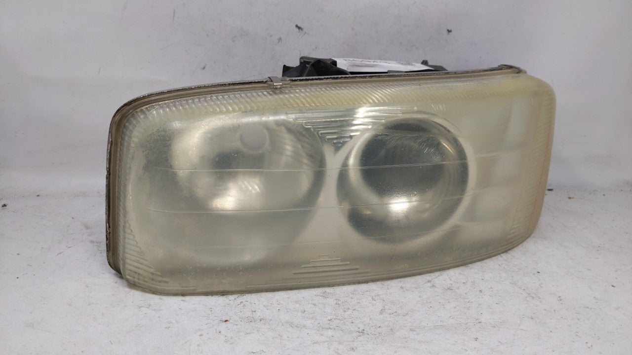 1999-2006 Gmc Sierra 1500 Driver Left Oem Head Light Headlight Lamp - Oemusedautoparts1.com