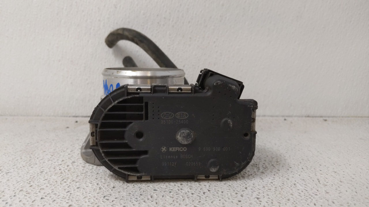 2011-2013 Kia Sorento Throttle Body P/N:0 280 750 180 35100-25400 Fits 2006 2007 2008 2009 2010 2011 2012 2013 OEM Used Auto Parts - Oemusedautoparts1.com