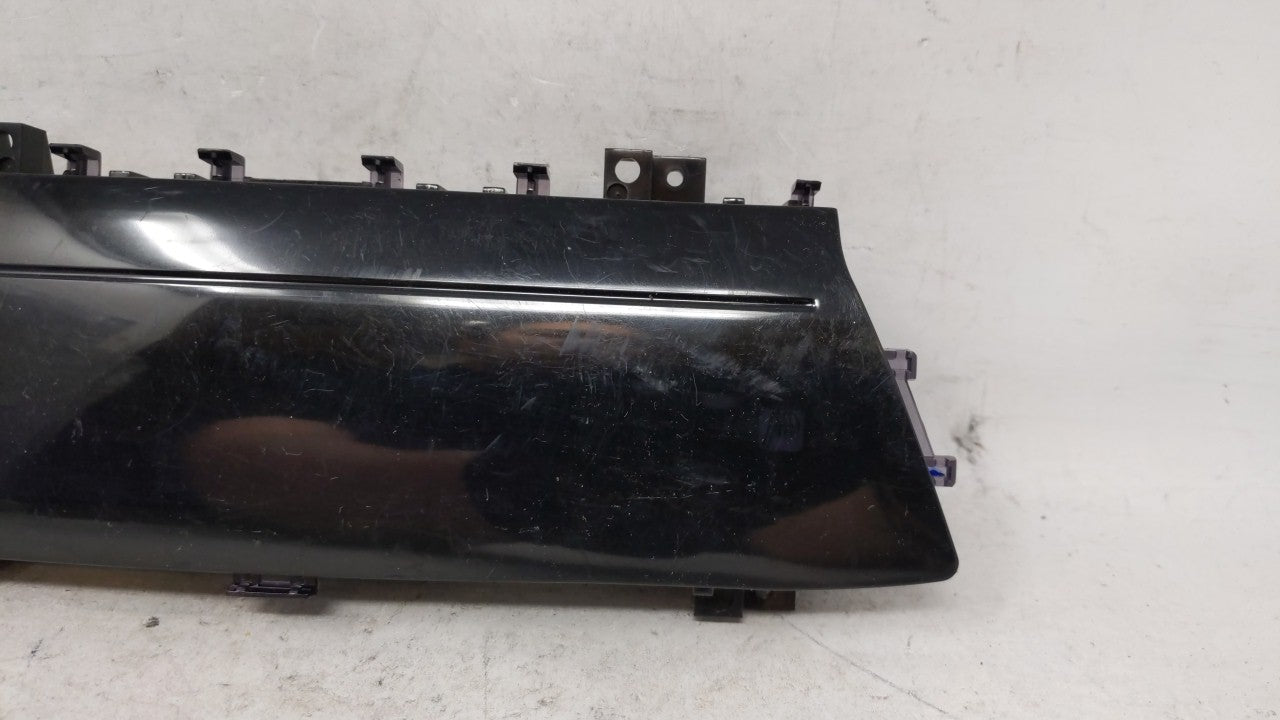 2016-2019 Honda Hr-V Climate Control Module Temperature AC/Heater Replacement P/N:T7W-A8 Fits 2016 2017 2018 2019 OEM Used Auto Parts - Oemusedautoparts1.com