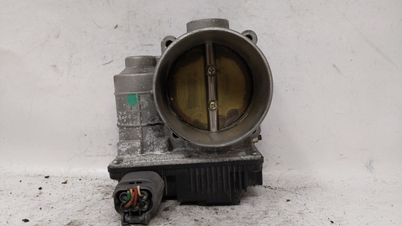 2003-2006 Infiniti G35 Throttle Body P/N:A576-01 Fits 2002 2003 2004 2005 2006 OEM Used Auto Parts - Oemusedautoparts1.com