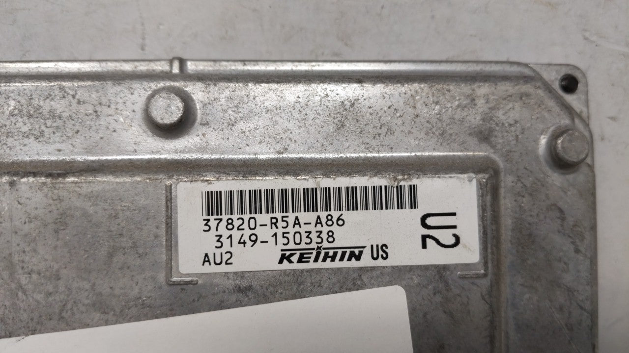 2012-2014 Honda Cr-V PCM Engine Computer ECU ECM PCU OEM P/N:37820-R5A-A86 37820-R5A-A85 Fits 2012 2013 2014 OEM Used Auto Parts - Oemusedautoparts1.com