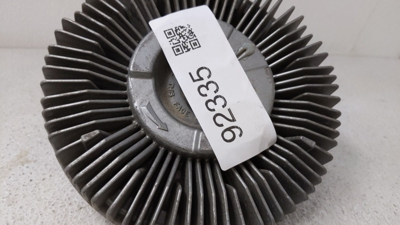 2001 Gmc Yukon Xl 1500 Fan Clutch - Oemusedautoparts1.com