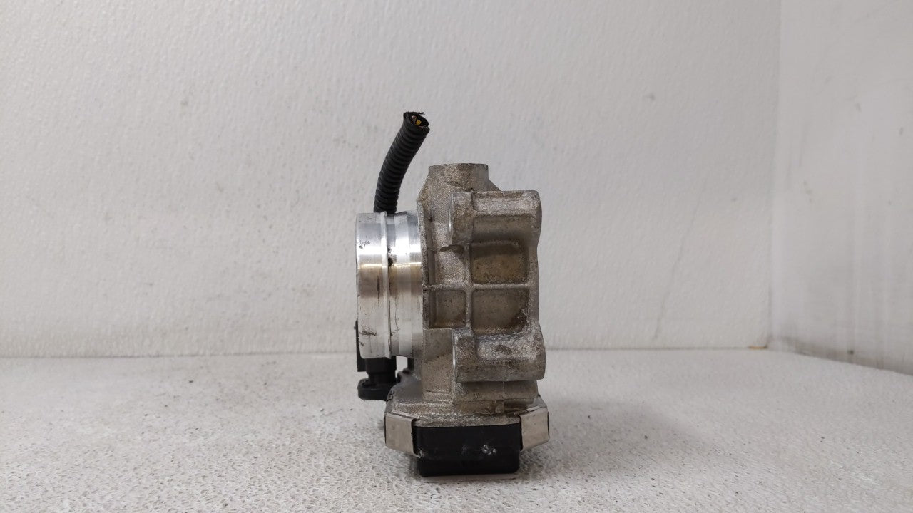 2018-2019 Chevrolet Equinox Throttle Body P/N:12659491BA 12671379AA Fits 2016 2017 2018 2019 OEM Used Auto Parts - Oemusedautoparts1.com