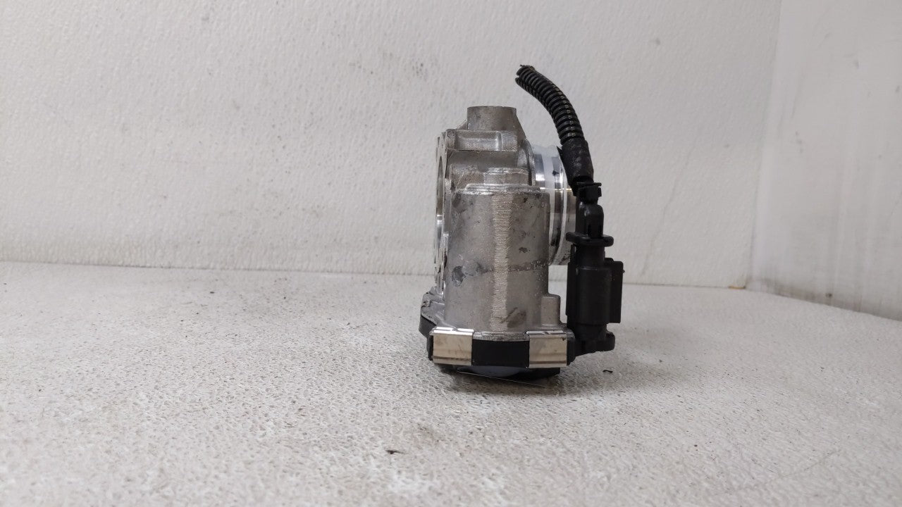 2018-2019 Chevrolet Equinox Throttle Body P/N:12659491BA 12671379AA Fits 2016 2017 2018 2019 OEM Used Auto Parts - Oemusedautoparts1.com