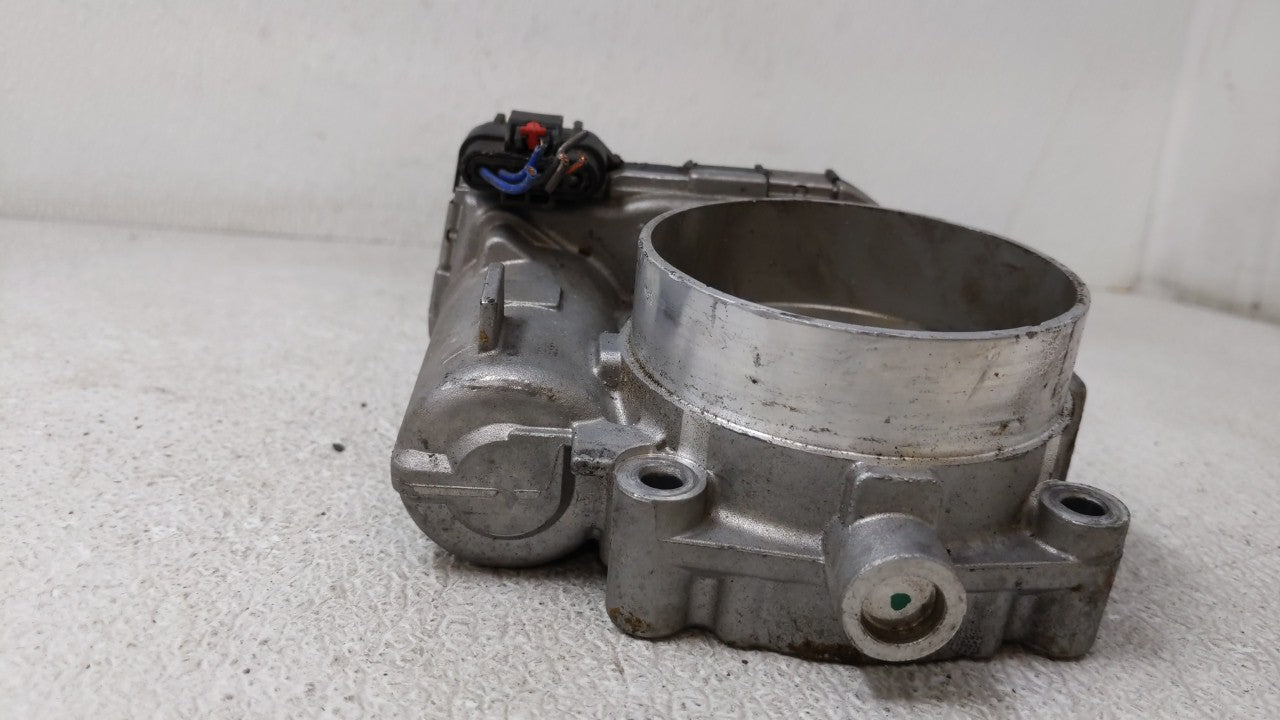 2011-2022 Jeep Grand Cherokee Throttle Body P/N:05184349AC 05184349AE Fits OEM Used Auto Parts - Oemusedautoparts1.com