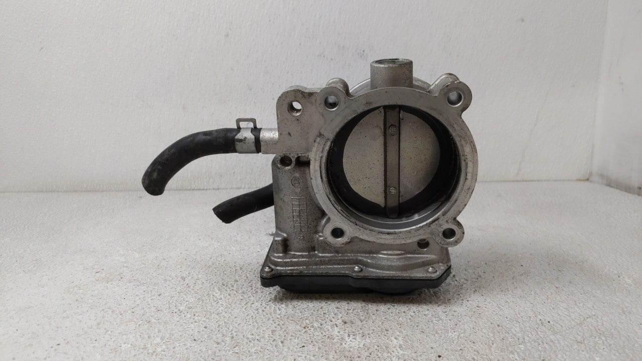 2013-2018 Hyundai Santa Fe Throttle Body P/N:35100-3CAA0 Fits 2012 2013 2014 2015 2016 2017 2018 OEM Used Auto Parts - Oemusedautoparts1.com