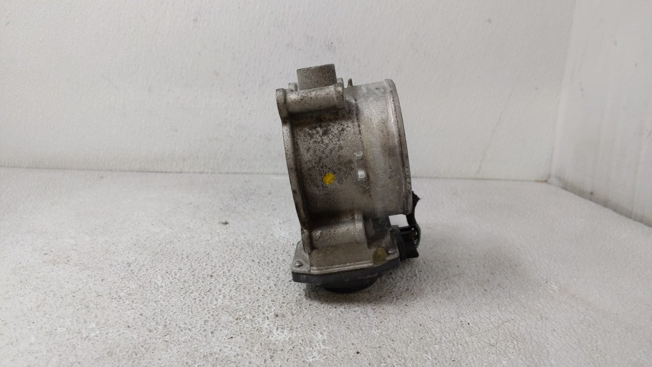 2013-2018 Hyundai Santa Fe Throttle Body P/N:35100-3CAA0 Fits 2012 2013 2014 2015 2016 2017 2018 OEM Used Auto Parts - Oemusedautoparts1.com