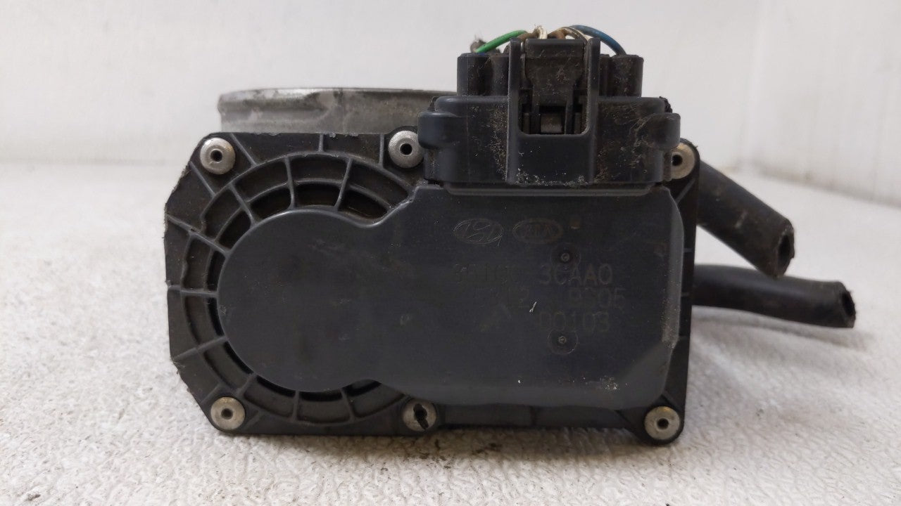 2013-2018 Hyundai Santa Fe Throttle Body P/N:35100-3CAA0 Fits 2012 2013 2014 2015 2016 2017 2018 OEM Used Auto Parts - Oemusedautoparts1.com