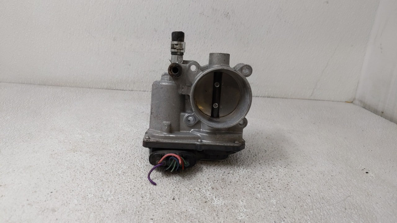 2011-2018 Toyota Corolla Throttle Body P/N:22030-0T080 Fits 2011 2012 2013 2014 2015 2016 2017 2018 OEM Used Auto Parts - Oemusedautoparts1.com