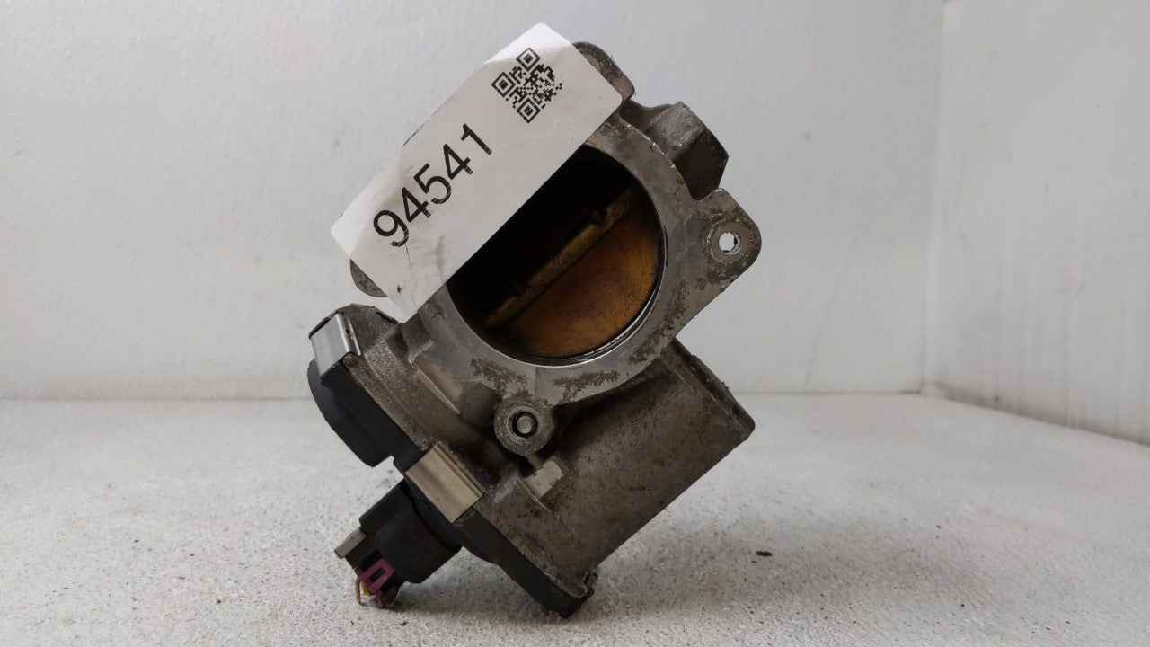 2008-2012 Chevrolet Malibu Throttle Body P/N:B1-023R0 0728AA668AA Fits 2007 2008 2009 2010 2011 2012 OEM Used Auto Parts - Oemusedautoparts1.com