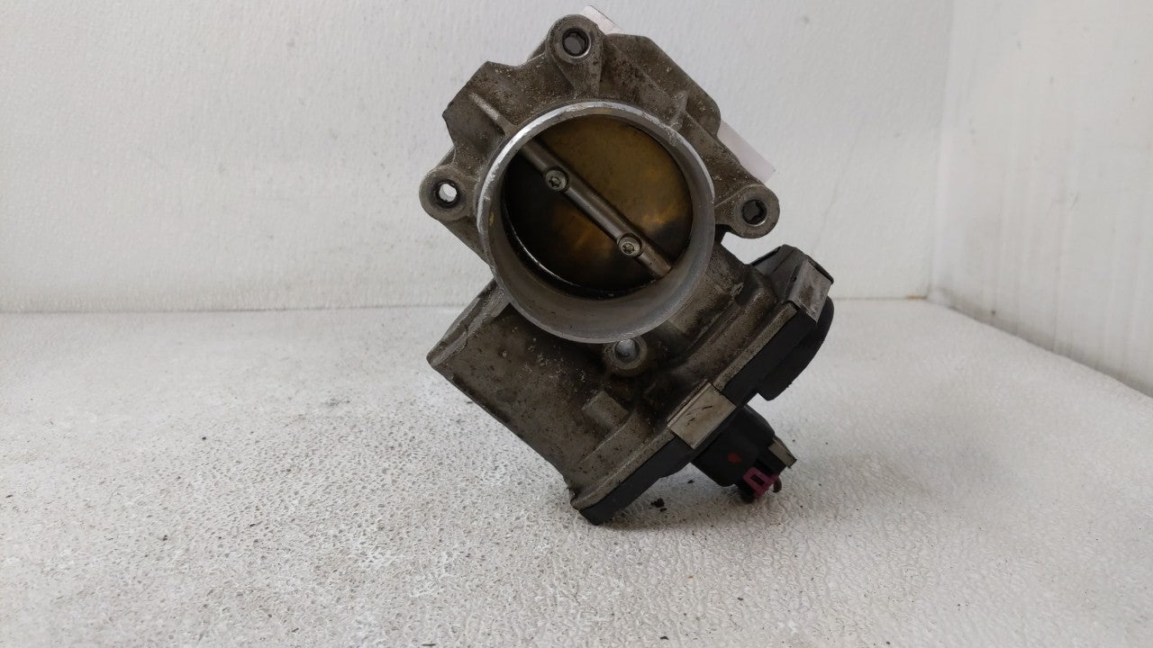 2007-2009 Saturn Aura Throttle Body P/N:B1-023R0 0728AA668AA Fits 2007 2008 2009 2010 2011 2012 OEM Used Auto Parts - Oemusedautoparts1.com