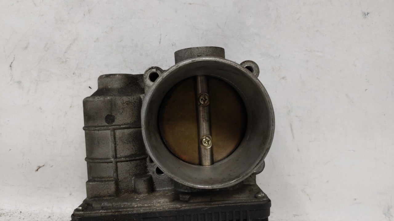 2002-2006 Nissan Altima Throttle Body P/N:Q5302 A576-01 Fits 2002 2003 2004 2005 2006 OEM Used Auto Parts - Oemusedautoparts1.com