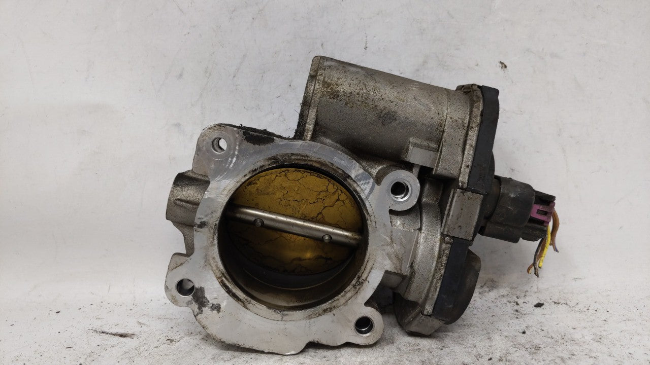 2010-2011 Buick Lacrosse Throttle Body P/N:B1-023R0 0728AA668AA Fits 2007 2008 2009 2010 2011 2012 OEM Used Auto Parts - Oemusedautoparts1.com