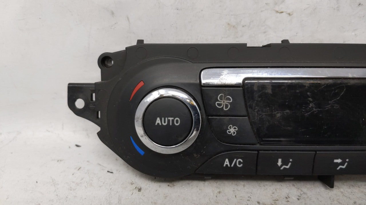 2013 Ford Escape Climate Control Module Temperature AC/Heater Replacement P/N:CJ5T-18C612-AE Fits OEM Used Auto Parts - Oemusedautoparts1.com