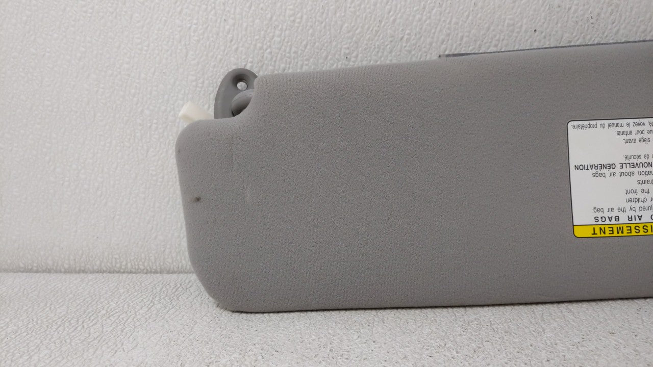 2006-2009 Toyota Prius Passenger Sun Visor Mirror Right Sunvisor Gray 95998 - Oemusedautoparts1.com