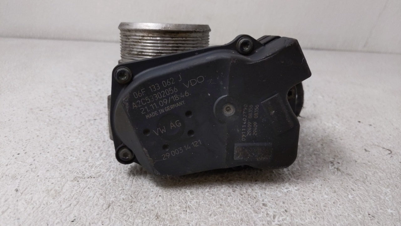 2006-2019 Volkswagen Jetta Throttle Body P/N:06F 133 062 Q 06E 133 062 J Fits OEM Used Auto Parts - Oemusedautoparts1.com