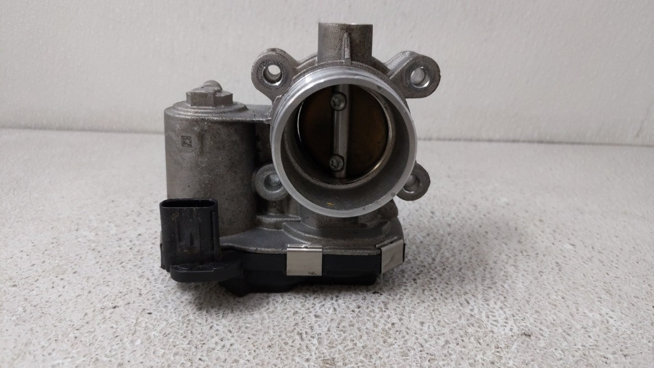 2016-2019 Chevrolet Malibu Throttle Body P/N:12659491BA 12671379AA Fits 2016 2017 2018 2019 OEM Used Auto Parts - Oemusedautoparts1.com