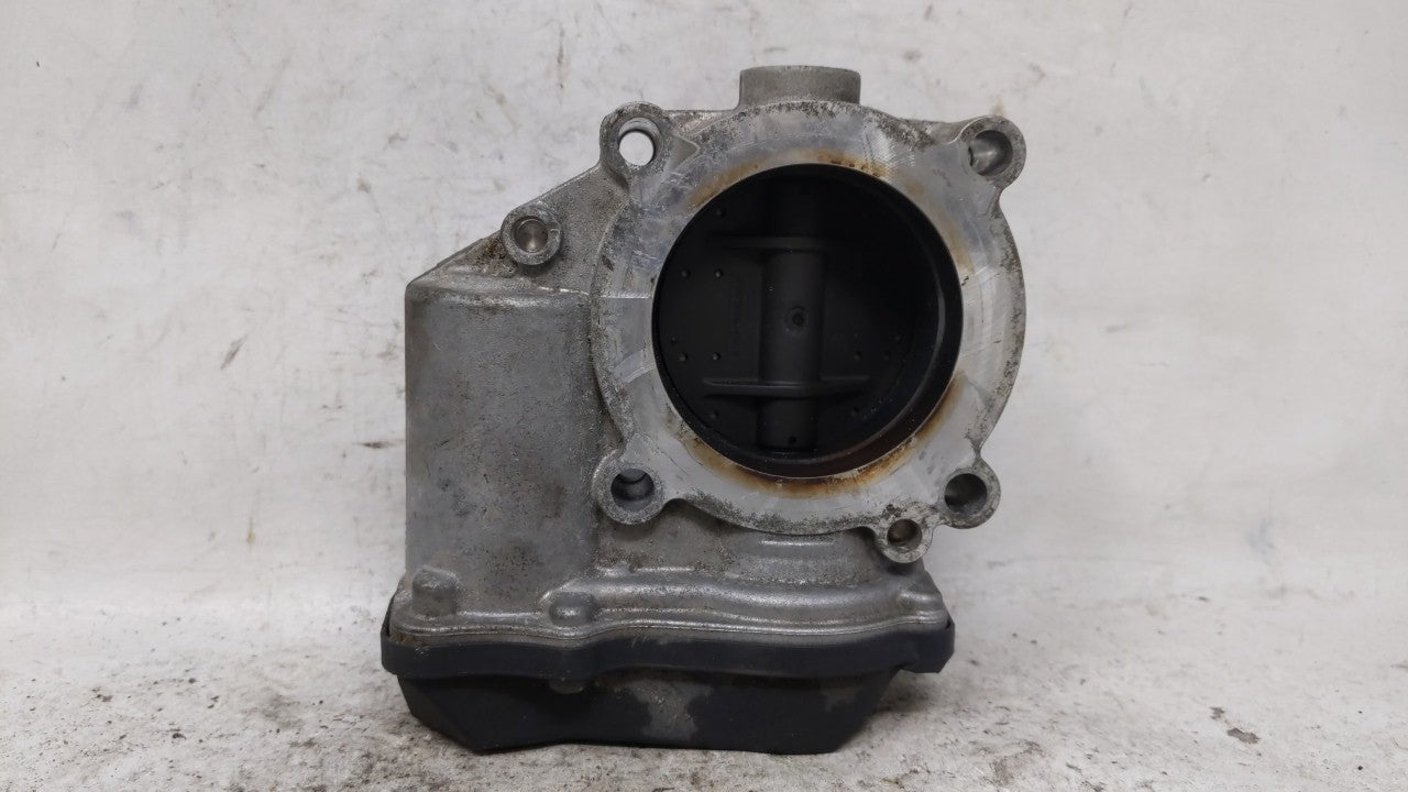 2013-2019 Volkswagen Golf Throttle Body P/N:06F 133 062 Q 06E 133 062 J Fits OEM Used Auto Parts - Oemusedautoparts1.com