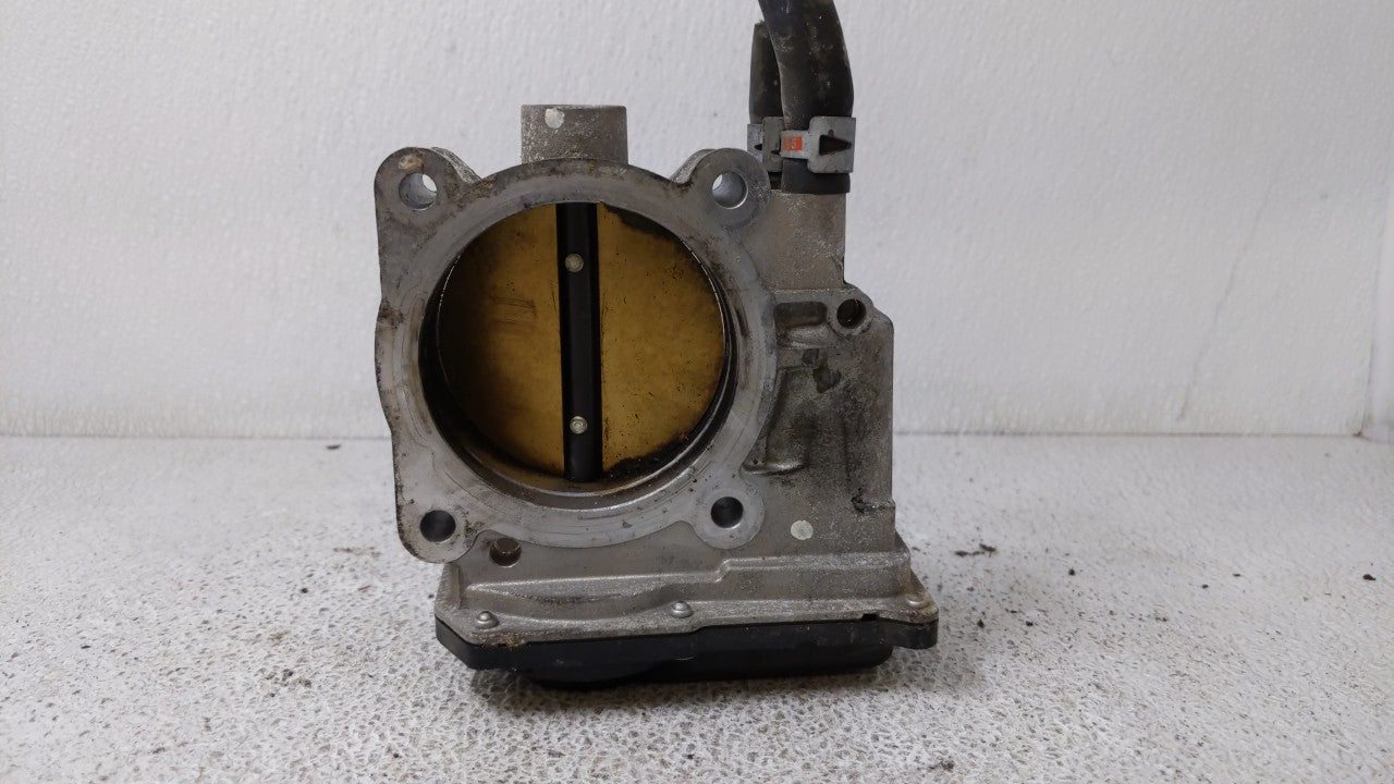 2007-2016 Toyota Sienna Throttle Body P/N:22080-31030 22030-0P050 Fits OEM Used Auto Parts - Oemusedautoparts1.com