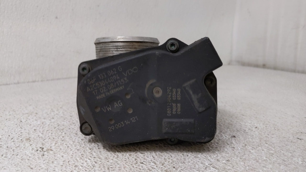 2009-2018 Volkswagen Tiguan Throttle Body P/N:06F 133 062 Q 06E 133 062 J Fits OEM Used Auto Parts - Oemusedautoparts1.com