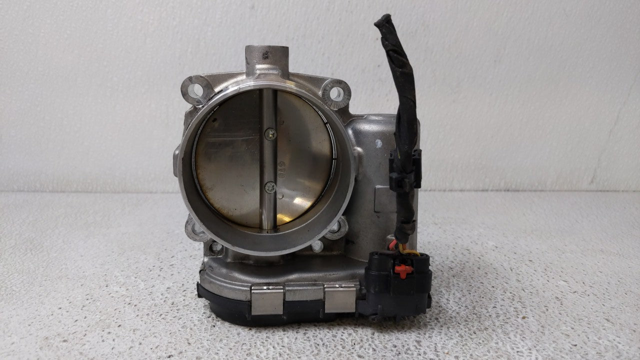 2011-2018 Chrysler 300 Throttle Body P/N:05184349AC 05184349AE Fits 2011 2012 2013 2014 2015 2016 2017 2018 2019 OEM Used Auto Parts - Oemusedautoparts1.com