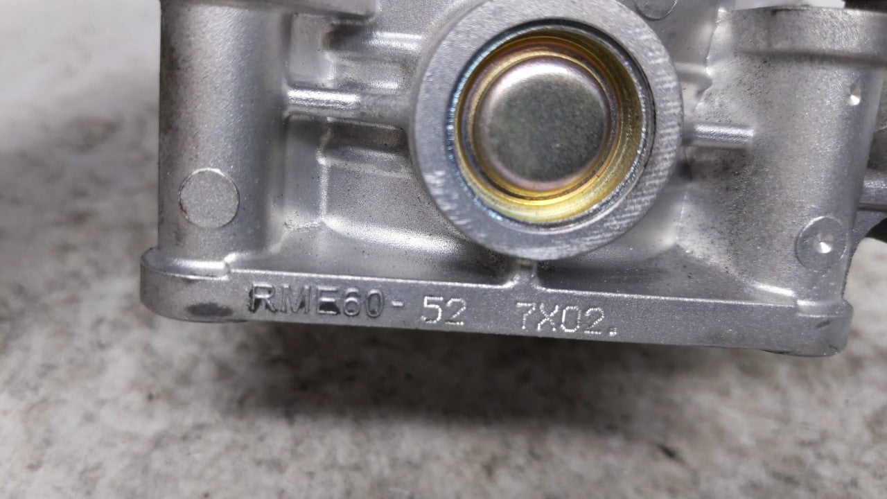 2016-2018 Infiniti Q50 Throttle Body P/N:RME60-52 Fits 2016 2017 2018 OEM Used Auto Parts - Oemusedautoparts1.com