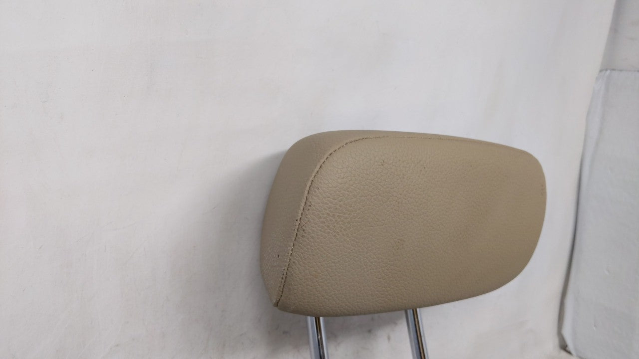 2013 Mercedes-Benz C250 Headrest Head Rest Rear Center Seat Fits OEM Used Auto Parts - Oemusedautoparts1.com