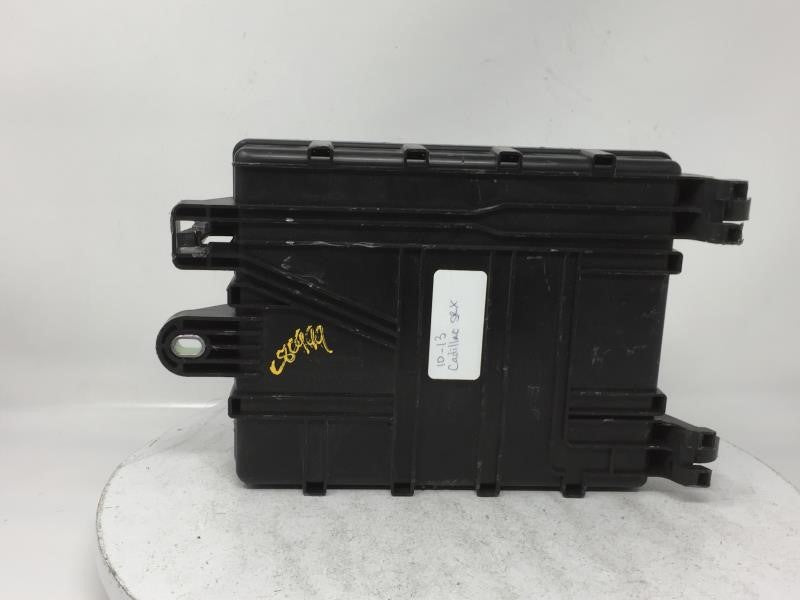 2010 Cadillac Srx Fusebox Fuse Box Panel Relay Module P/N:20788234 Fits OEM Used Auto Parts - Oemusedautoparts1.com