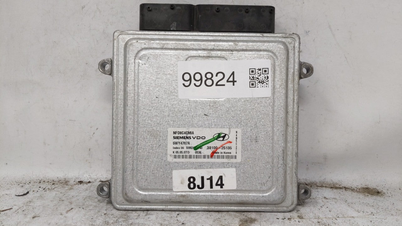 2006-2008 Hyundai Sonata PCM Engine Computer ECU ECM PCU OEM P/N:39100-25131 39100-25135 Fits 2006 2007 2008 OEM Used Auto Parts - Oemusedautoparts1.com