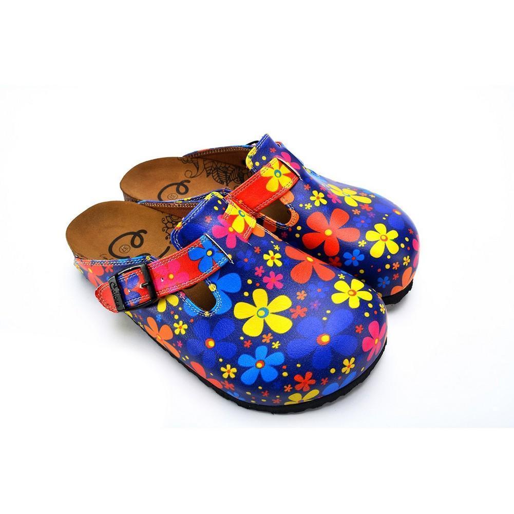 patterned clogs