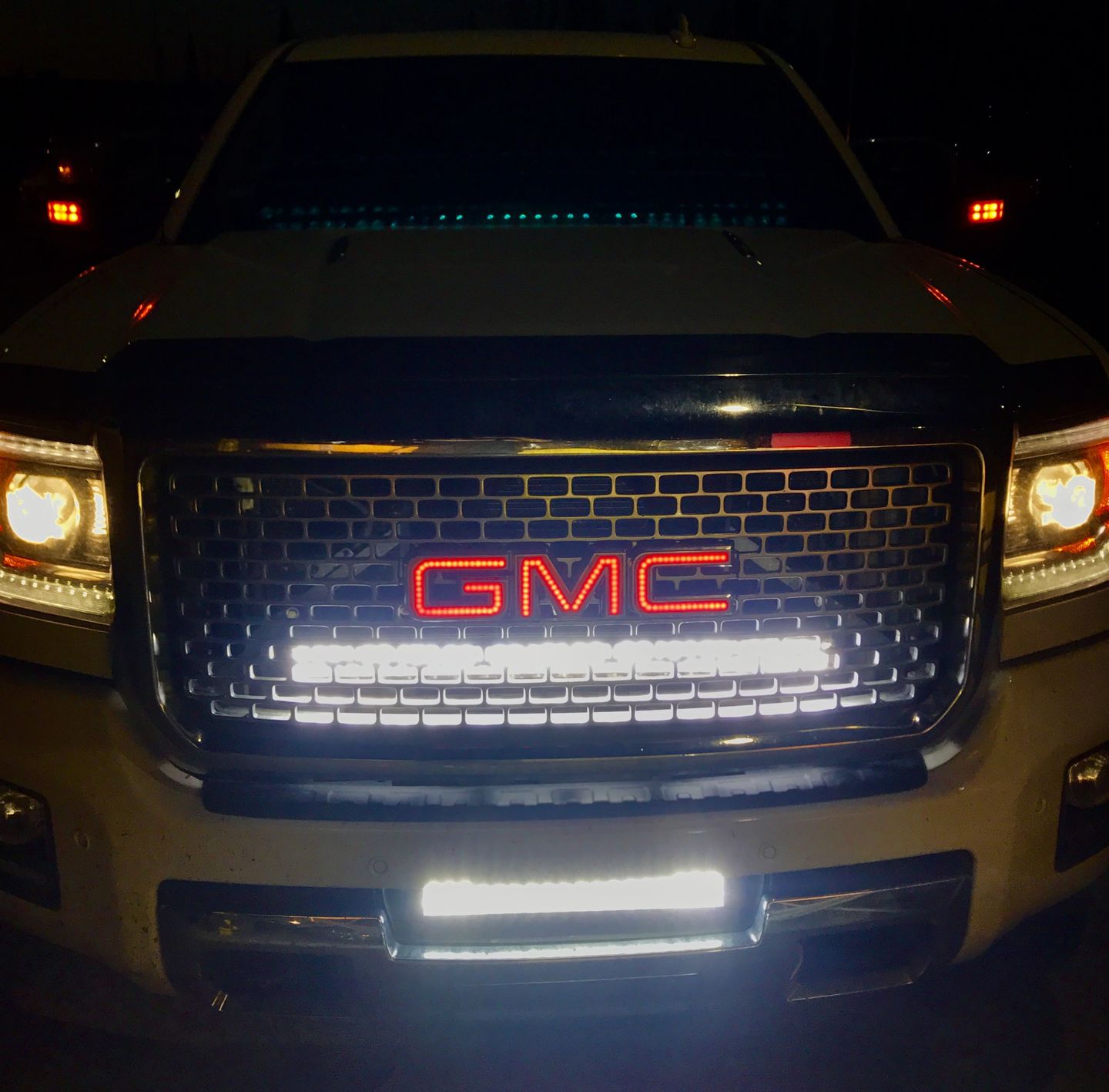 Illuminated GMC RGBW LED Badge Emblem Logo (RGBW Flow Series